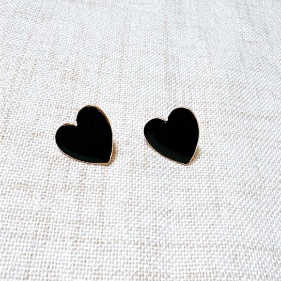 Black heart stud earrings N511 - Picture 2 of 4